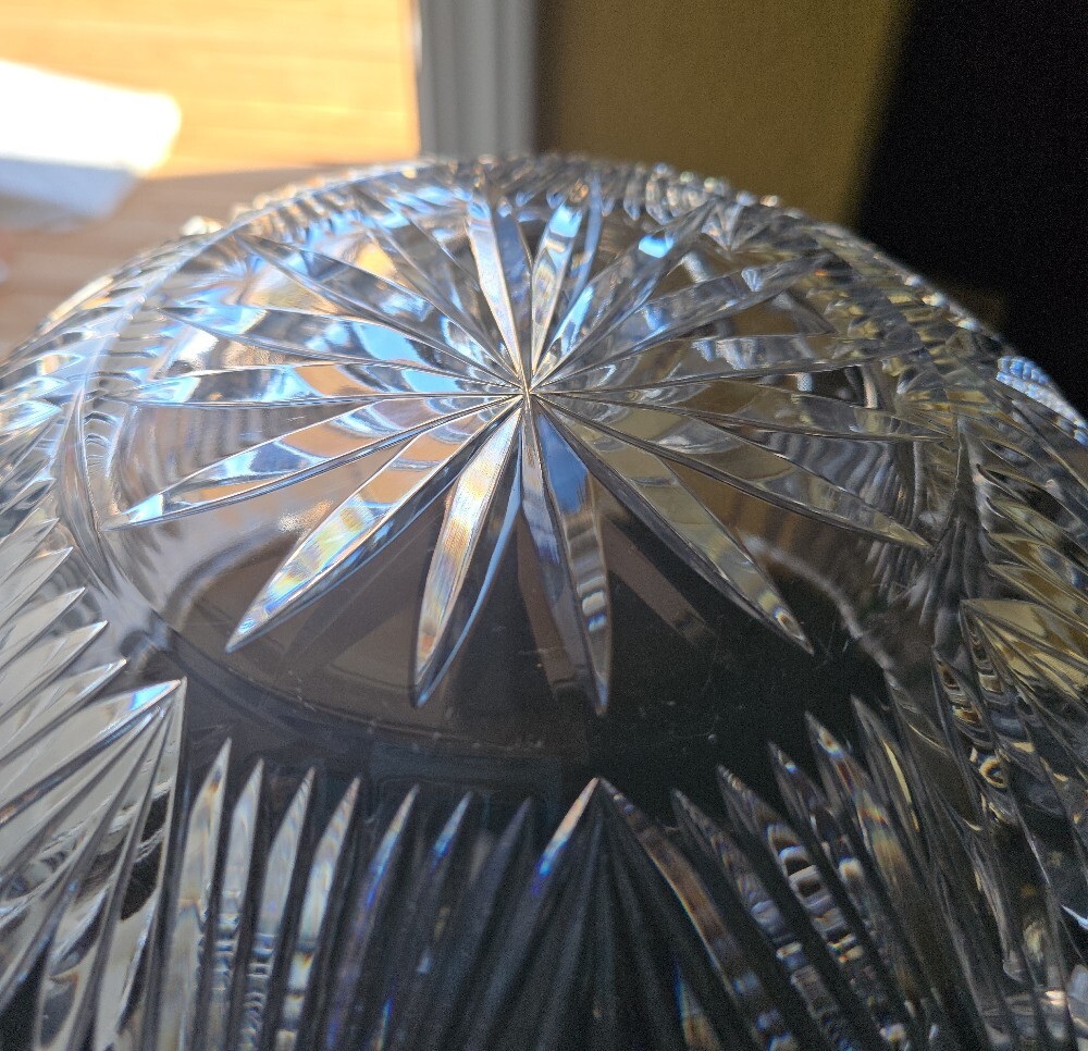 Clear Hand Cut Crystal Vintage Glass Large Salad Or Decorative Bowl - Picture 7 of 12